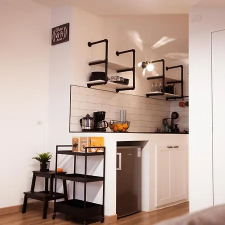 Manhattan House * Vasto